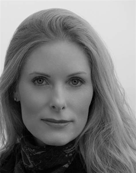 Marisa Lankester .